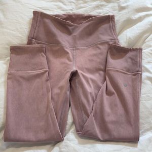 Washed lululemon crop leggings